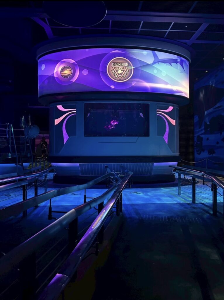 ニモ＆フレンズ・シーライダーの外観