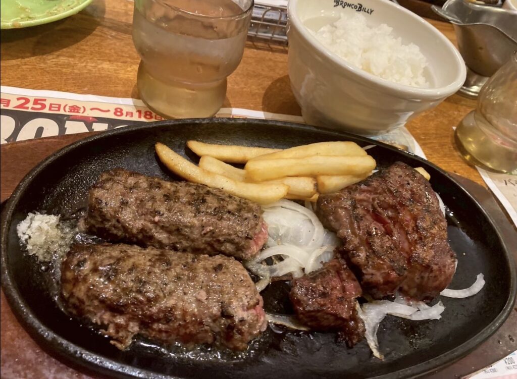 ブロンコビリーの炭焼きハンバーグ＆ステーキ