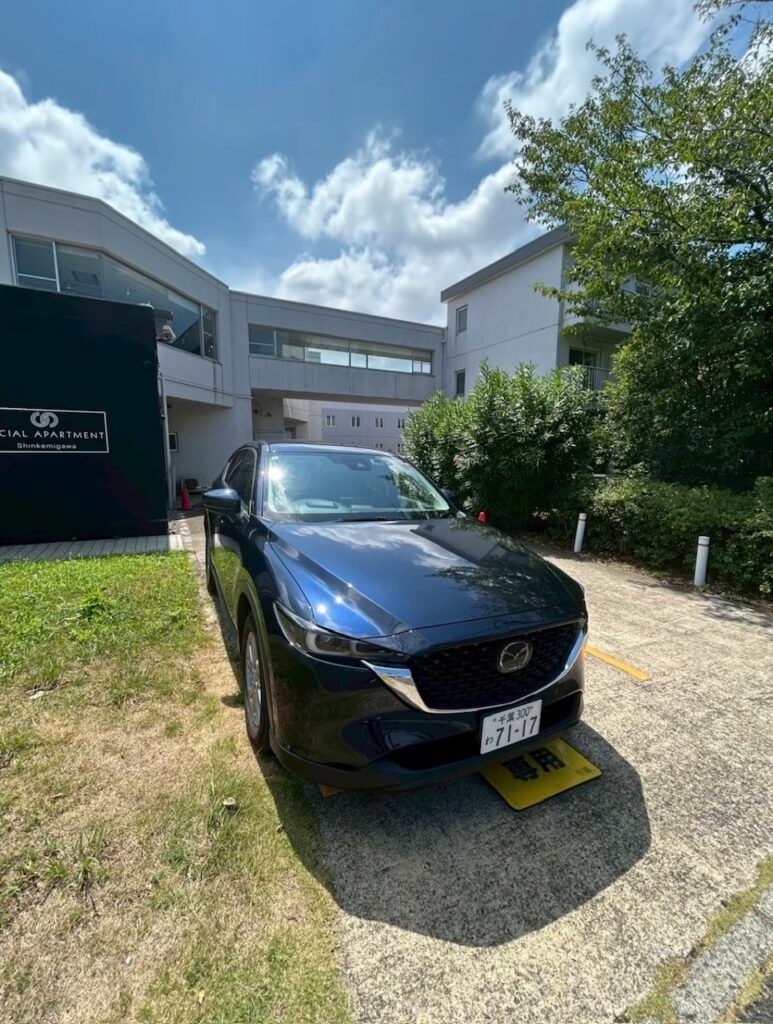 レンタカー外観