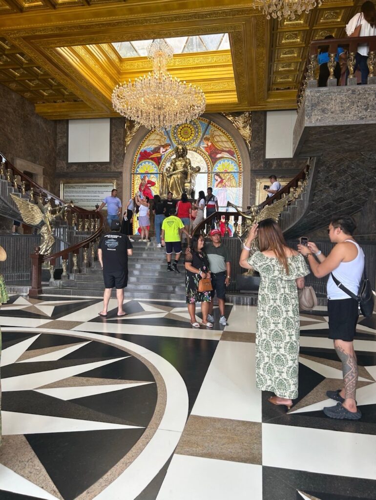 Temple of Leahの施設内