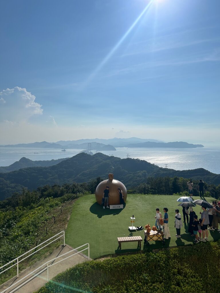 うずの丘から四国まで見える景色