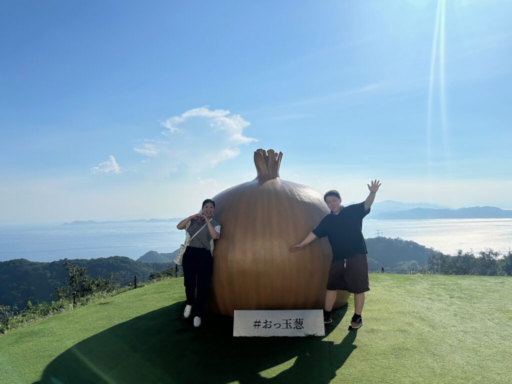 おっ玉ねぎでの記念撮影